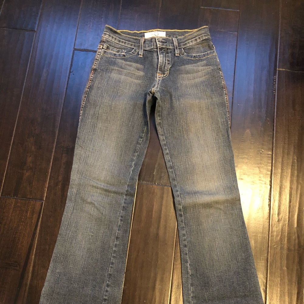 Two G jeans
